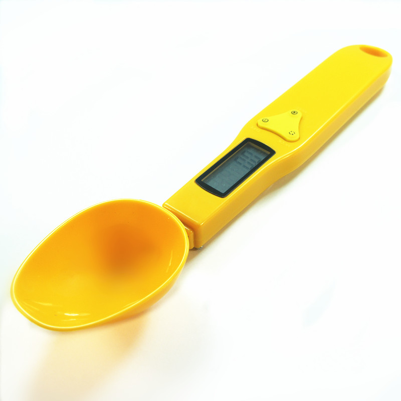 https://sweetpuffonline.com/images/product/inovative-kitchen-digital-scale-500g-0.1g-spoon-yellow-front.jpg